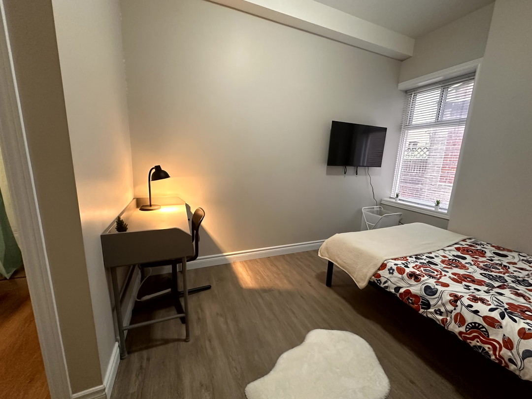 Master Bedroom-1 - Earl St -  Toronto - Downtown