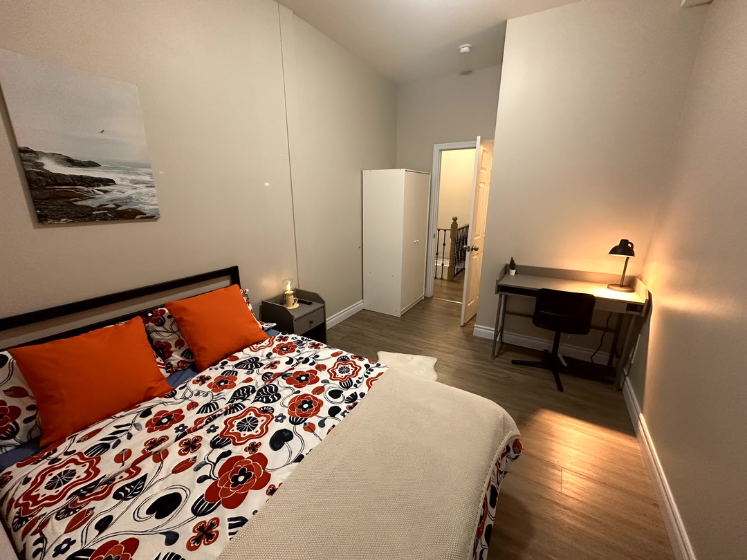 Master Bedroom-1 - Earl St -  Toronto - Downtown