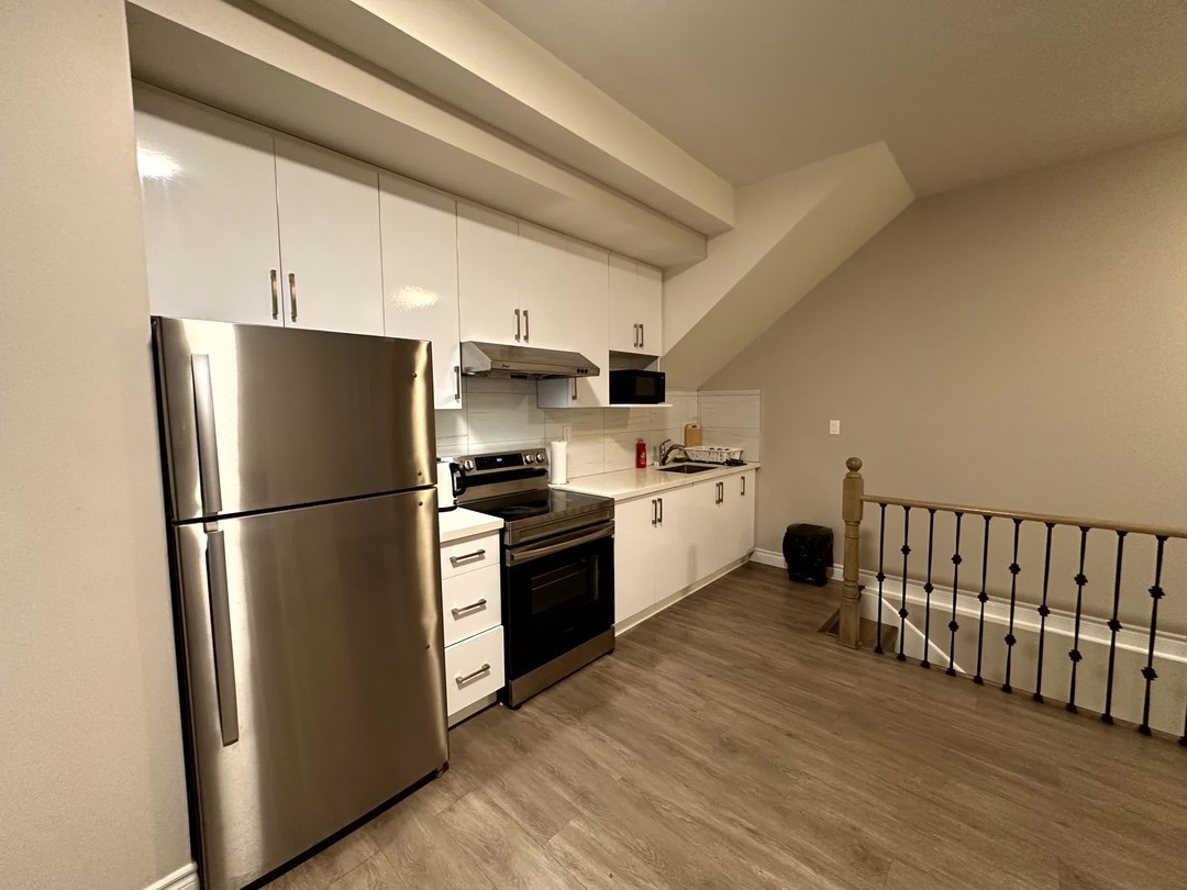 Master Bedroom-1 - Earl St -  Toronto - Downtown
