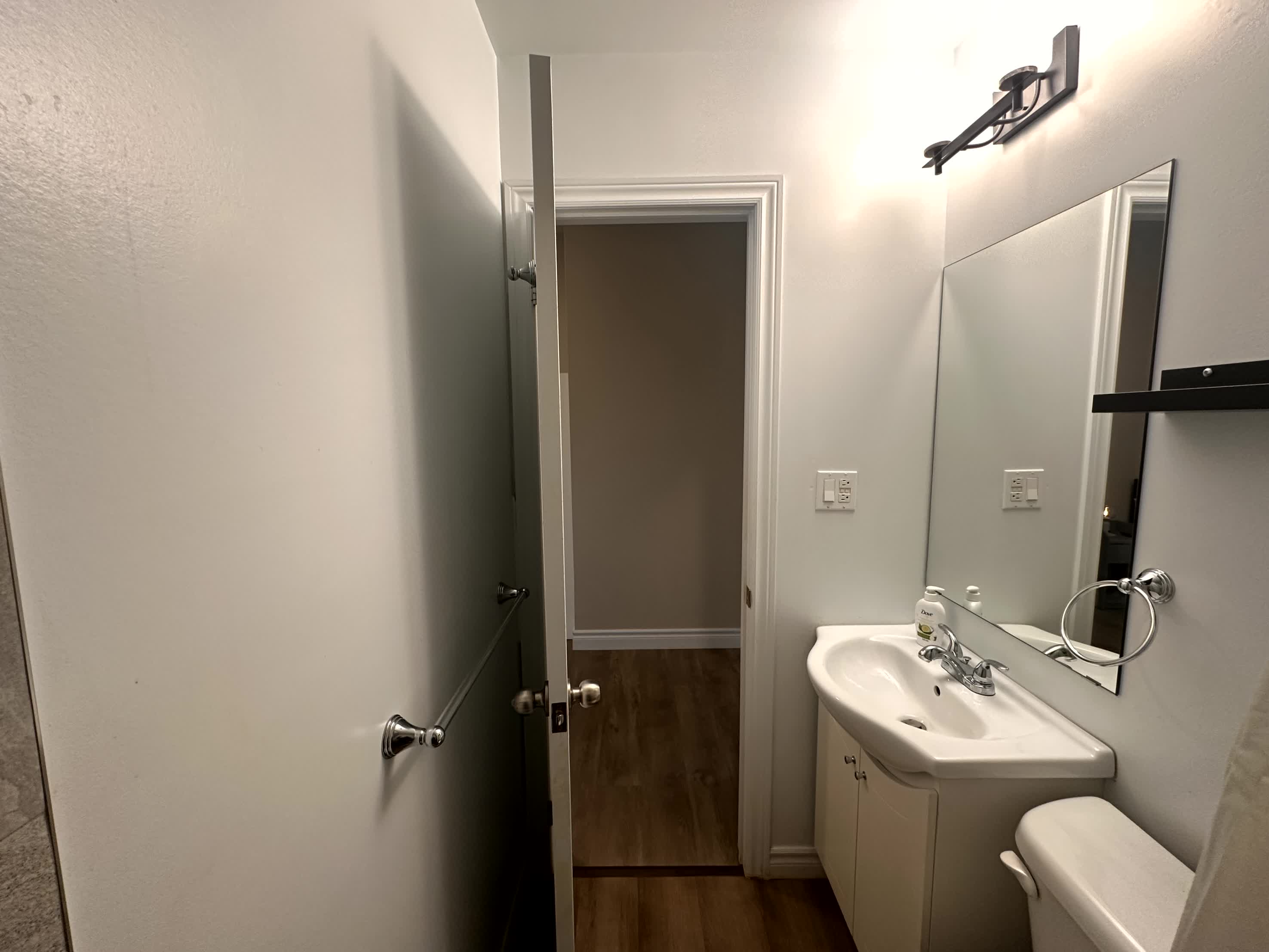Master Bedroom-2 - Earl St -  Toronto - Downtown