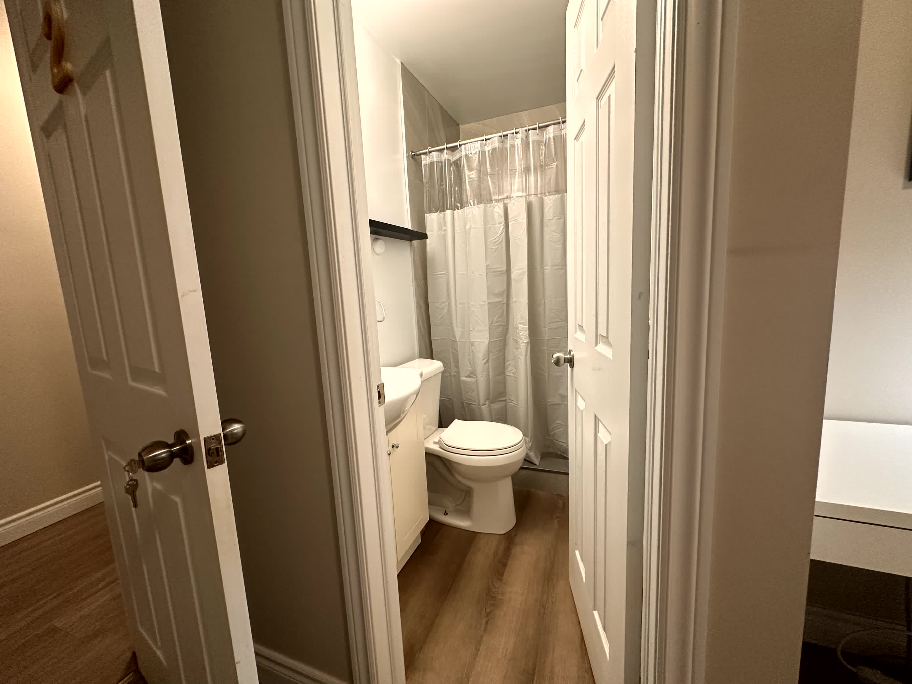 Master Bedroom-2 - Earl St -  Toronto - Downtown