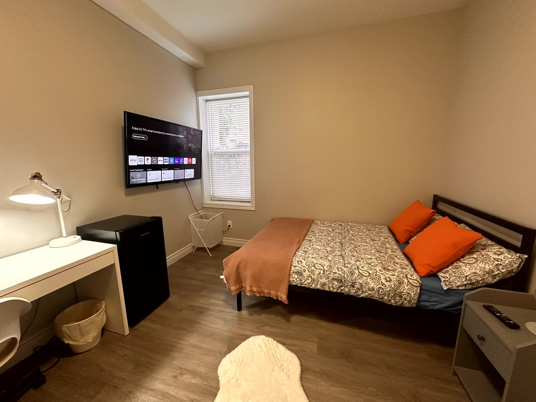 Master Bedroom-2 - Earl St -  Toronto - Downtown