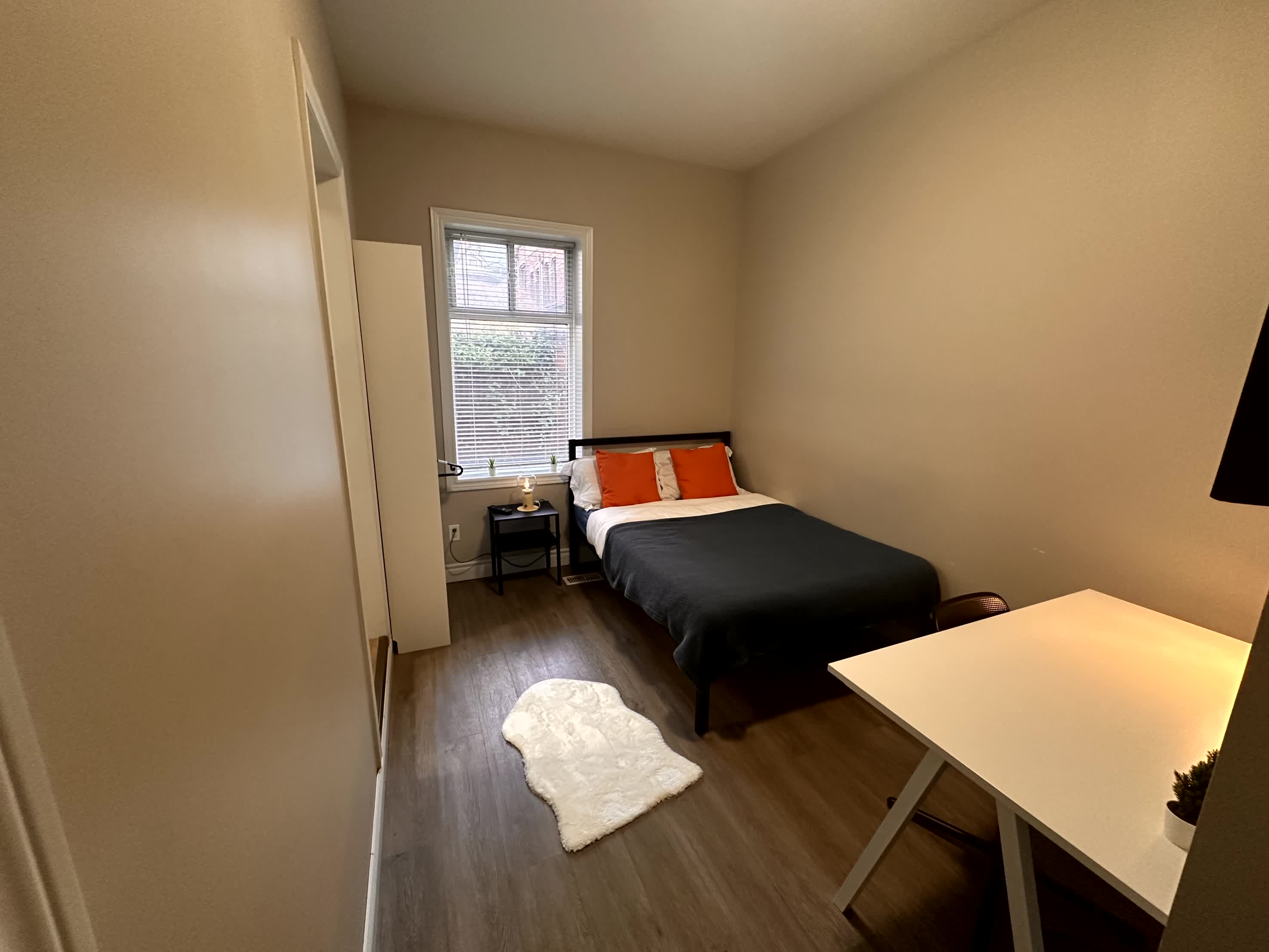 Master Bedroom-3 - Earl St -  Toronto - Downtown