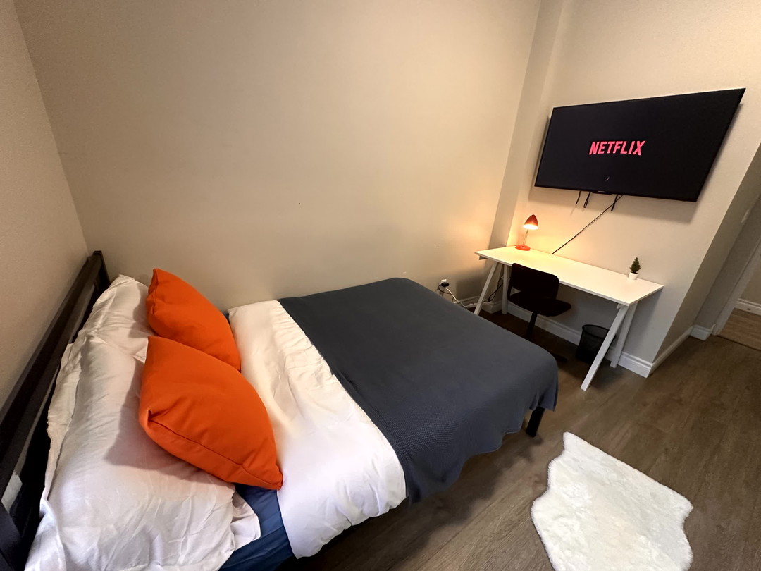 Master Bedroom-3 - Earl St -  Toronto - Downtown