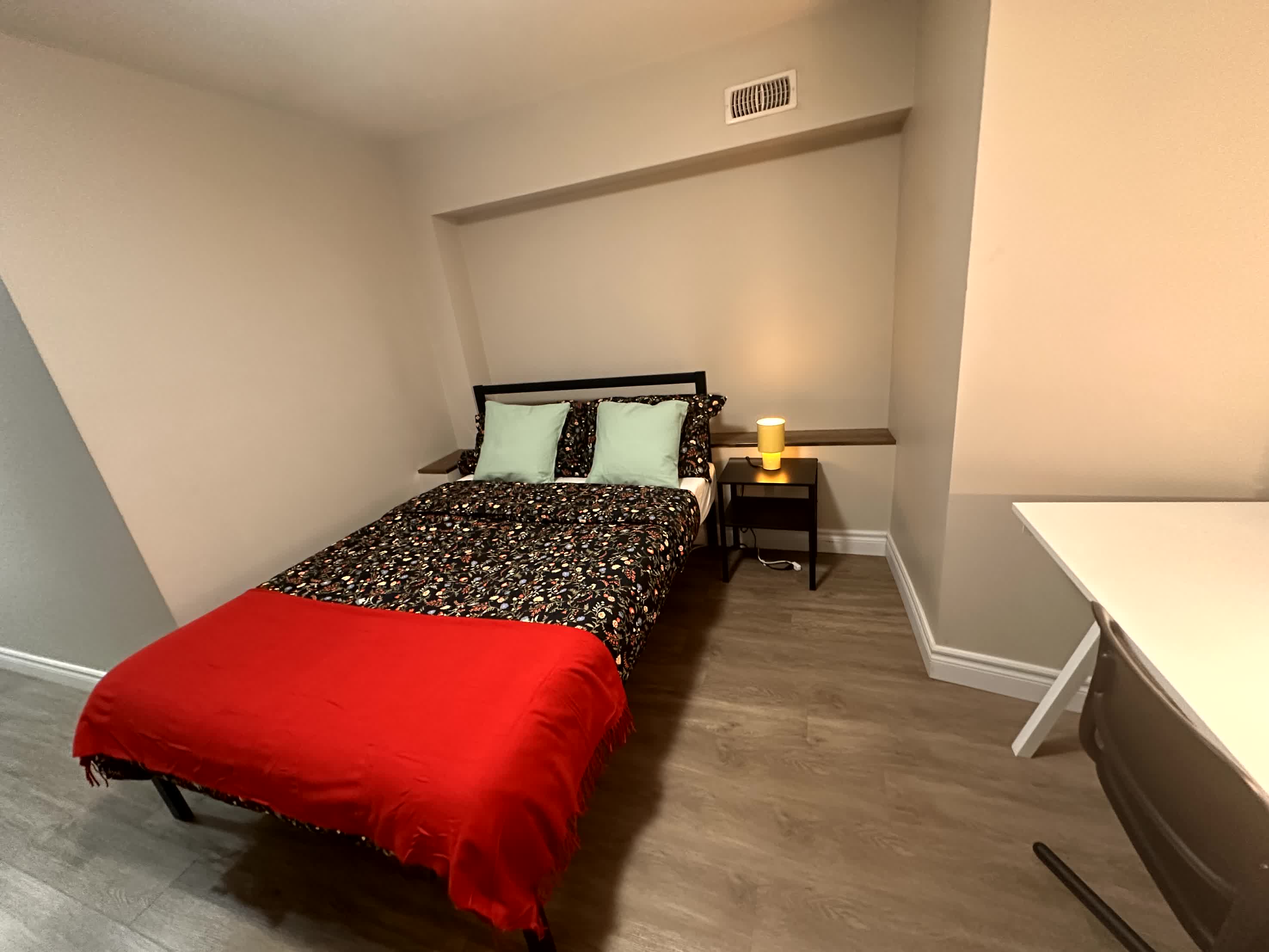 Master Bedroom-4 - Earl St -  Toronto - Downtown