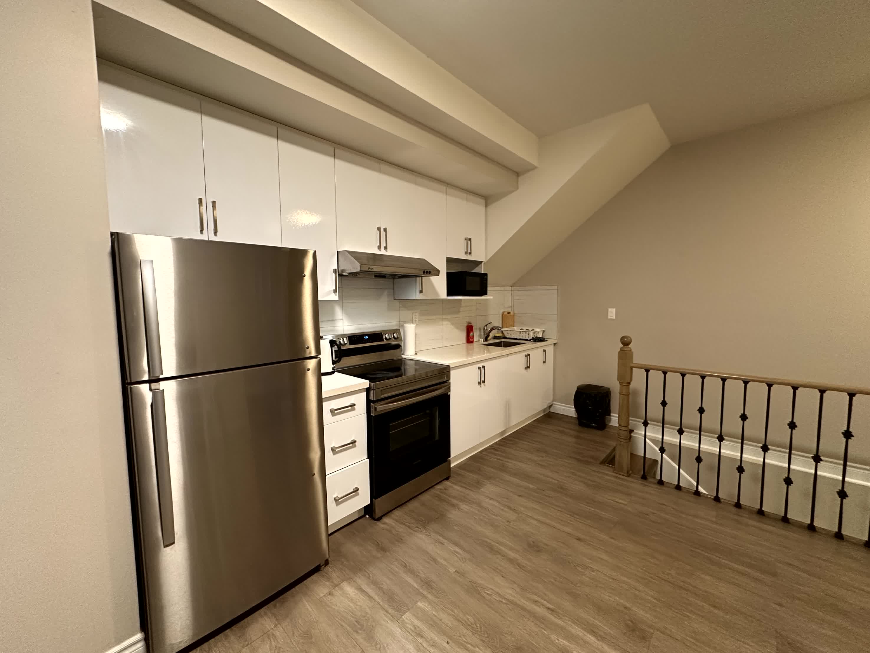 Master Bedroom-4 - Earl St -  Toronto - Downtown