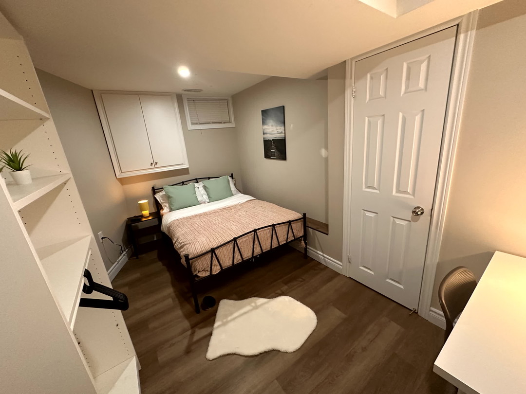 Master Bedroom-5 - Earl St -  Toronto - Downtown