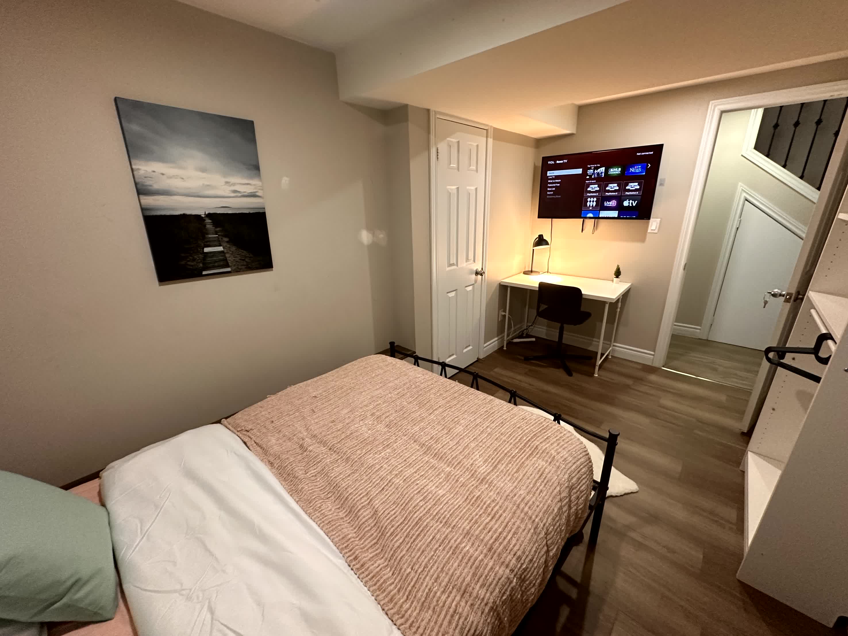 Master Bedroom-5 - Earl St -  Toronto - Downtown