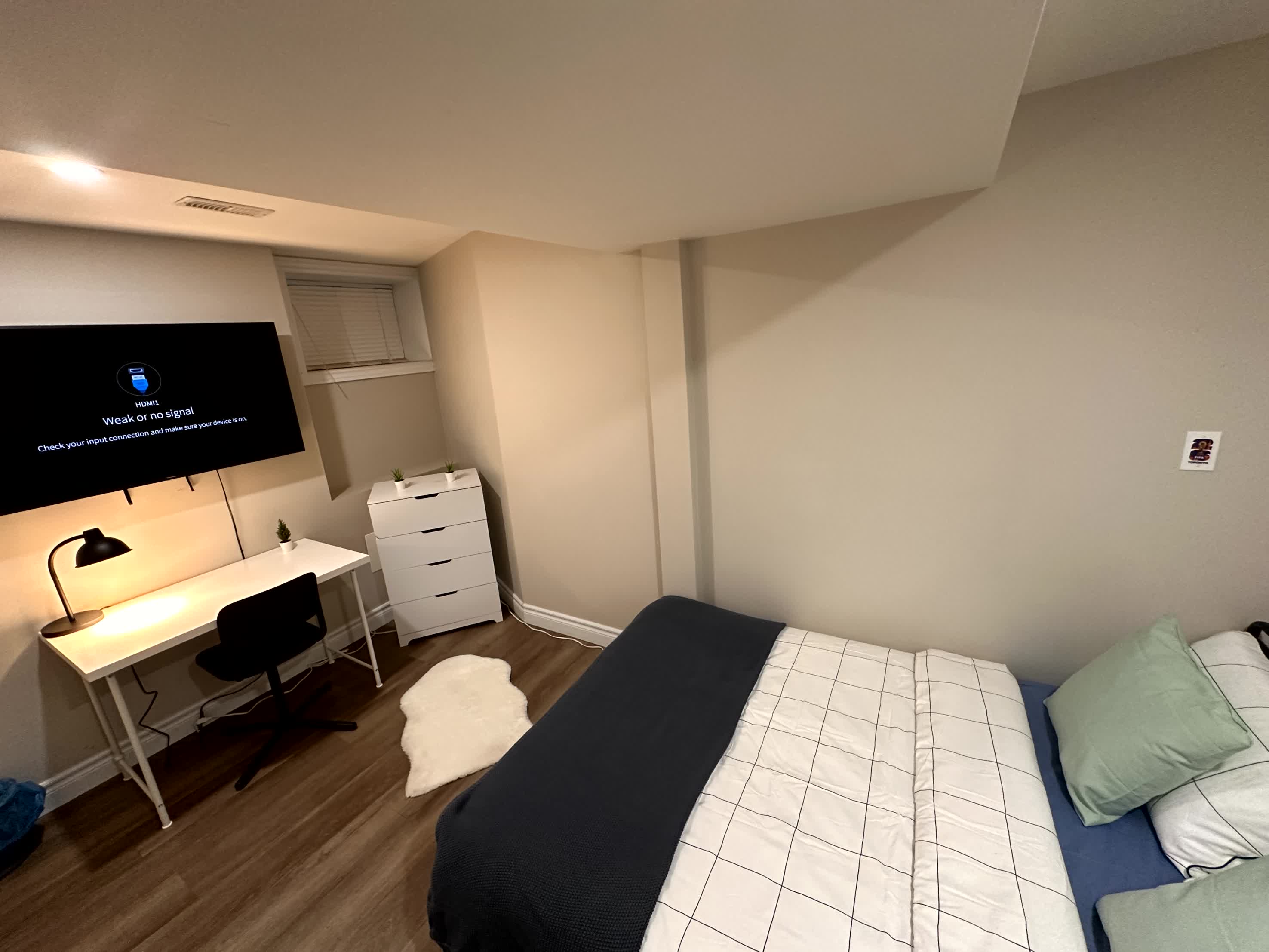 Master Bedroom-6 - Earl St -  Toronto - Downtown