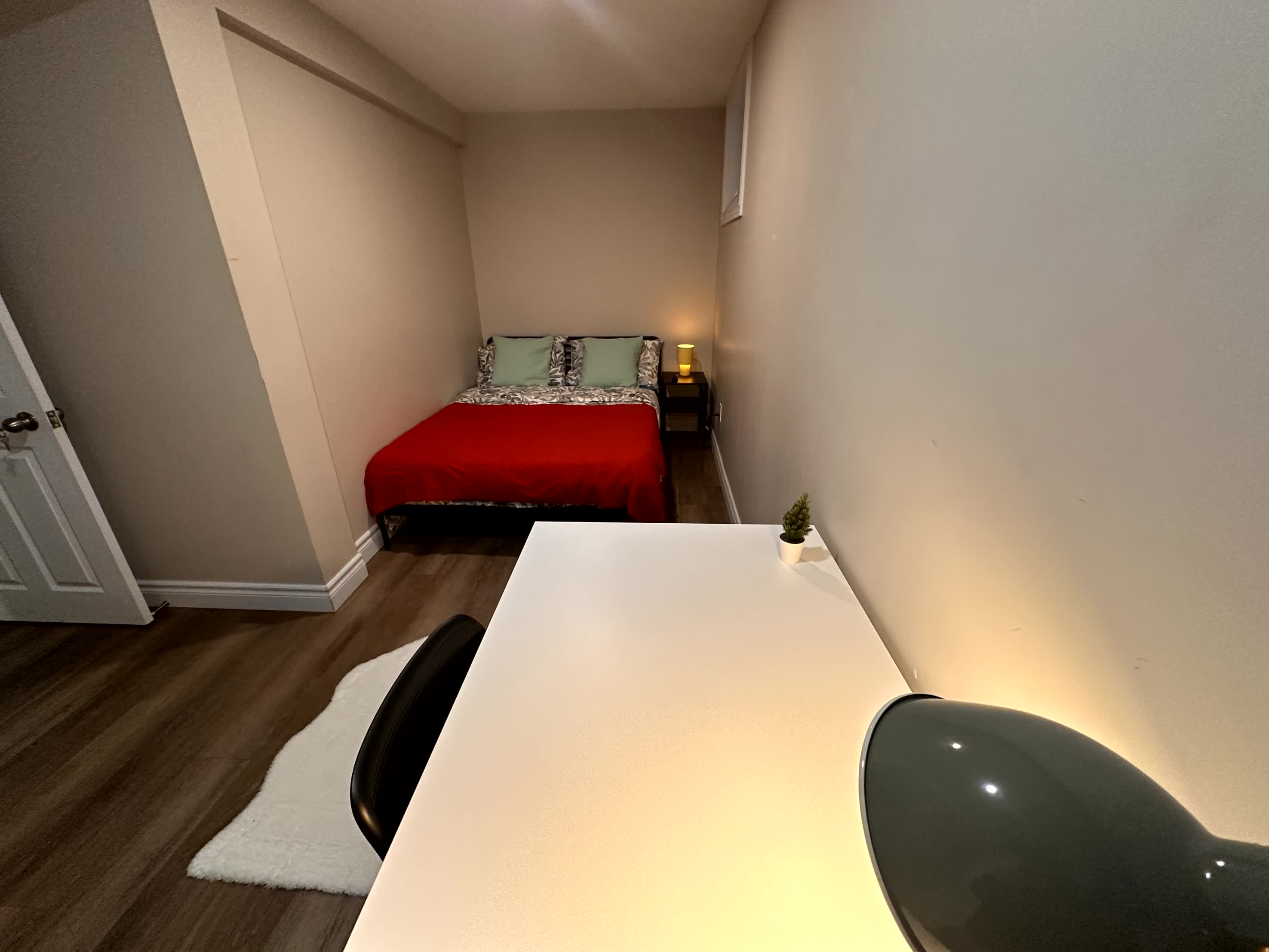 Master Bedroom-7 - Earl St -  Toronto - Downtown