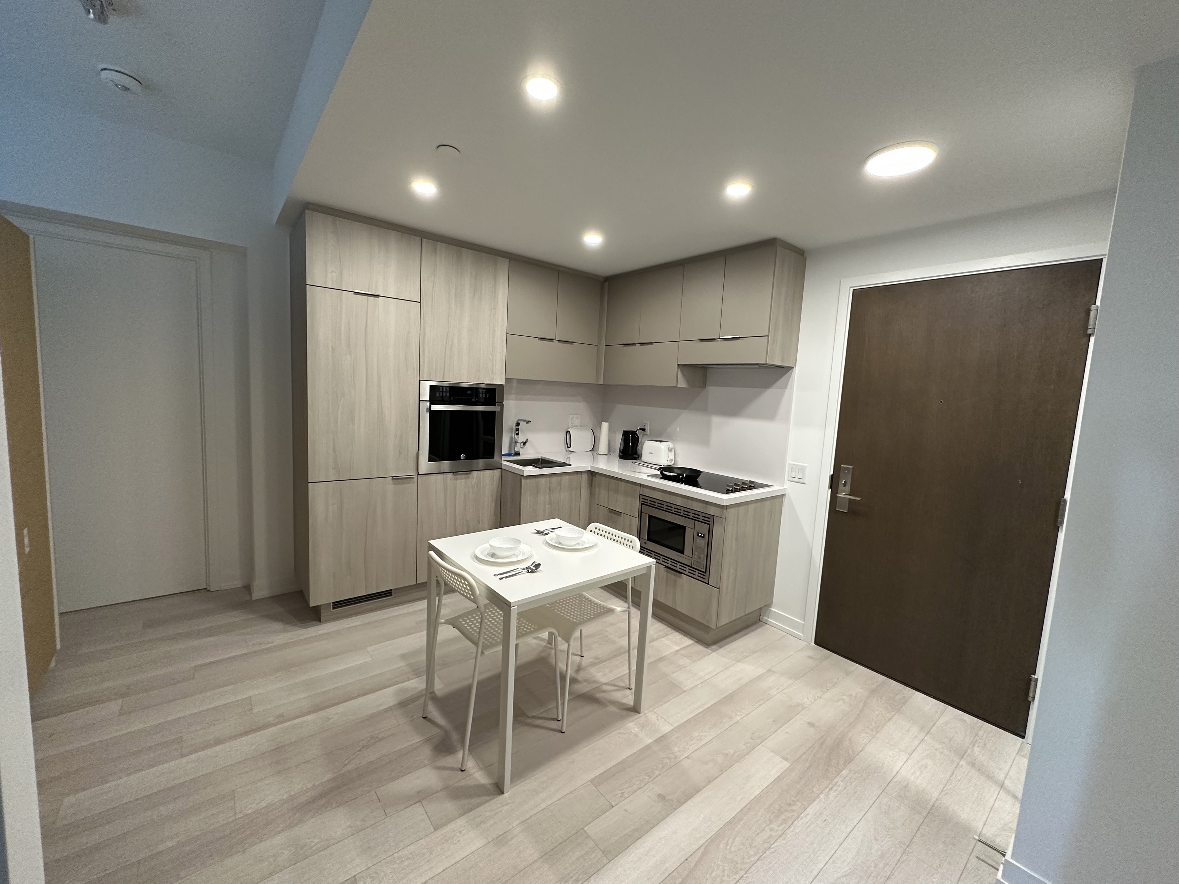 Flex Plus - Roehampton St - Toronto