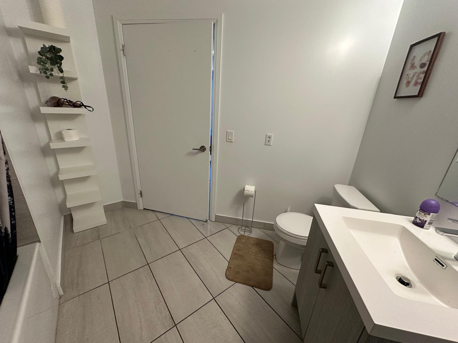 Master Bedroom - Mutual St -  Toronto - Downtown