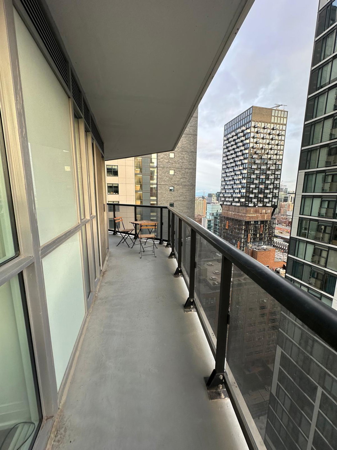 Master Bedroom - Mutual St -  Toronto - Downtown
