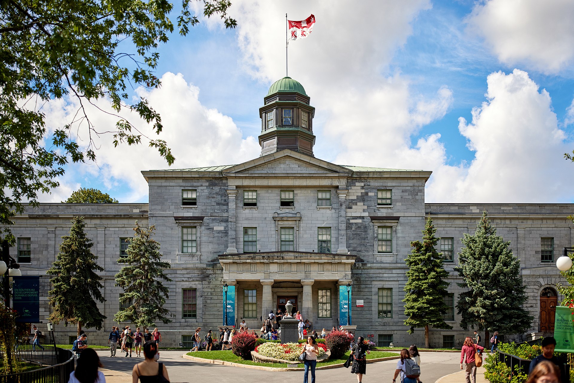 Arts_Building,_McGill_University,_Aug_31_2022.jpg