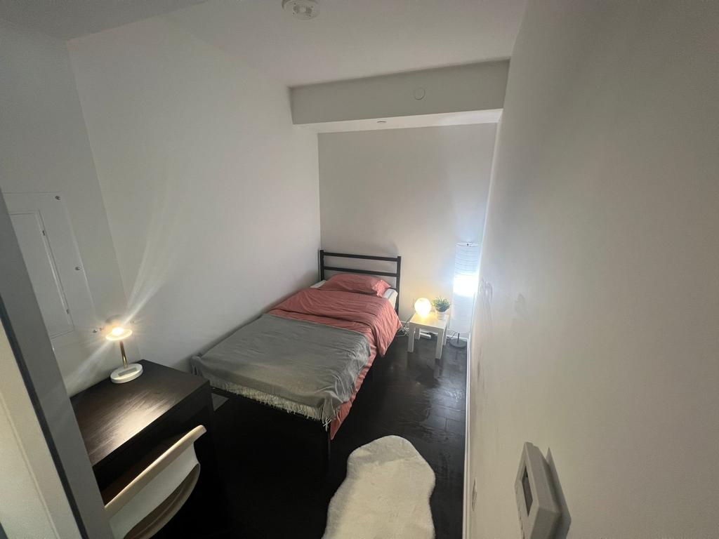 Den Room - Wood St - Toronto