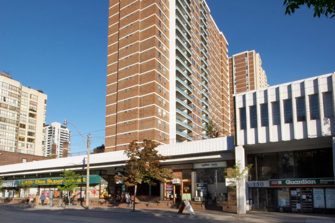 Flex Plus - Carlton St -  Toronto - Financial District