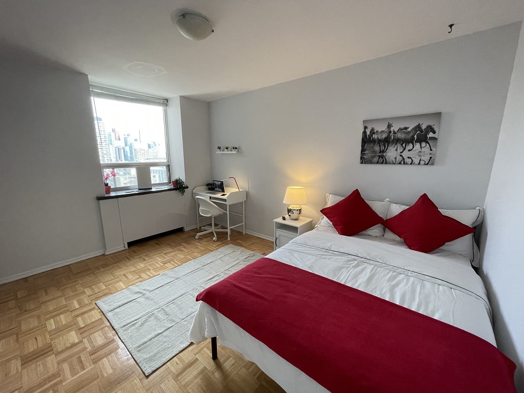 Silver Plus Room 1100 King St West Room Rent in Toronto