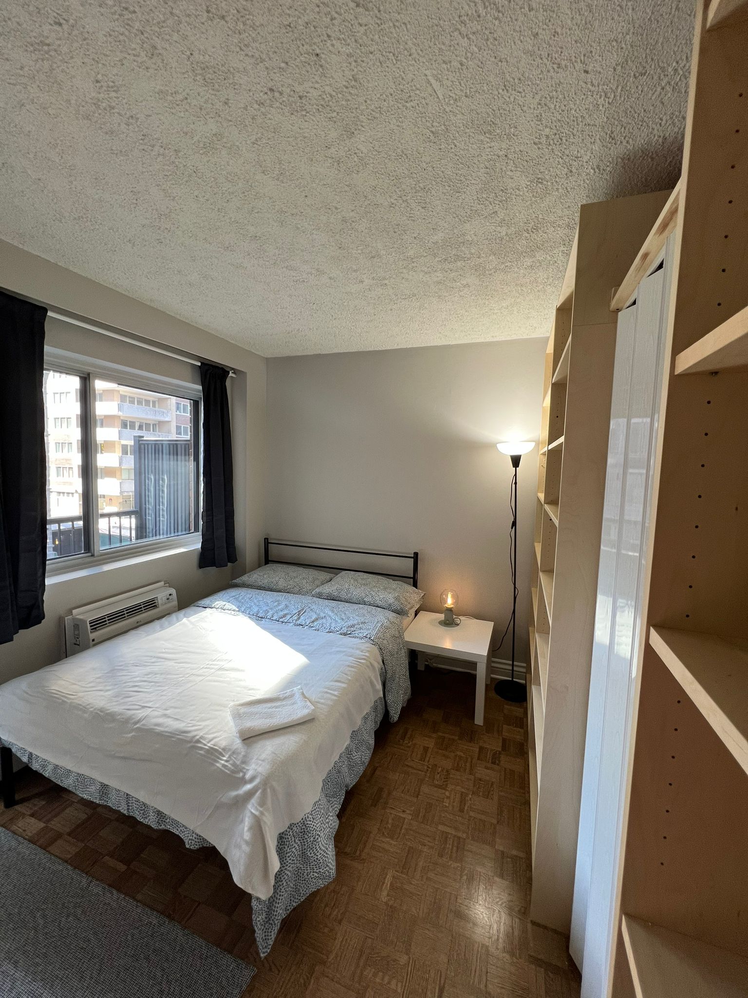 Flex Balcony - Drummond St - Montreal