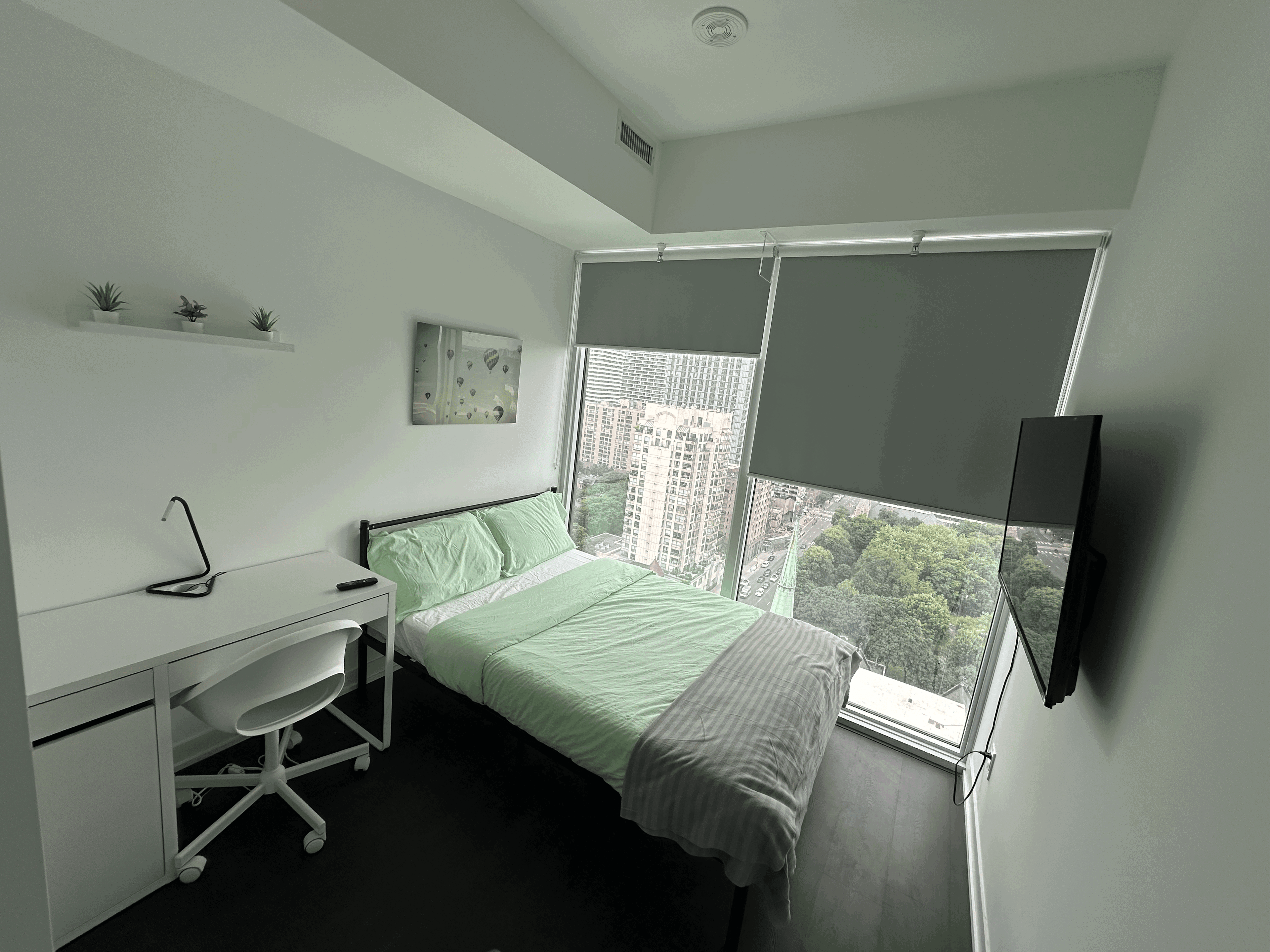 Silver Plus Room - Jarvis St - Toronto