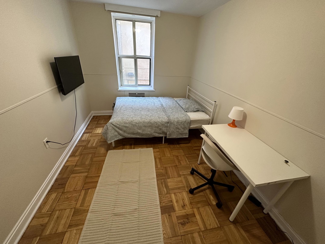 Silver Room - St Clair Av  - Toronto