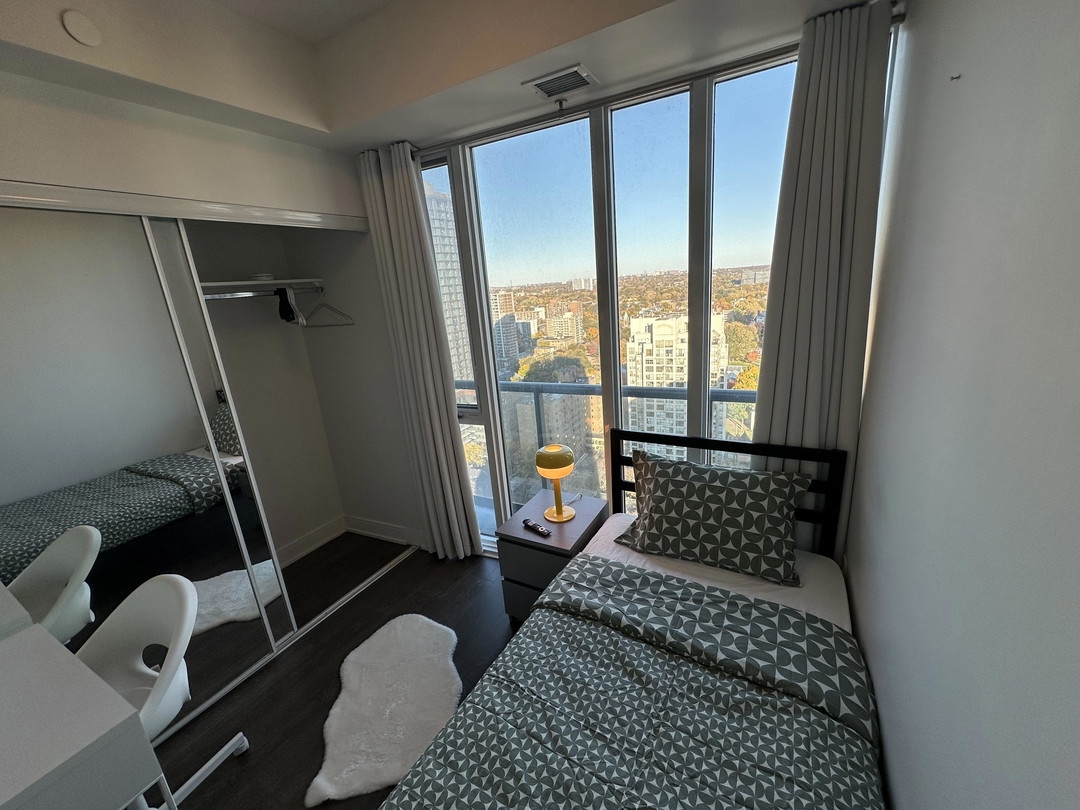 Silver Room - McGill St -  Toronto - Financial District