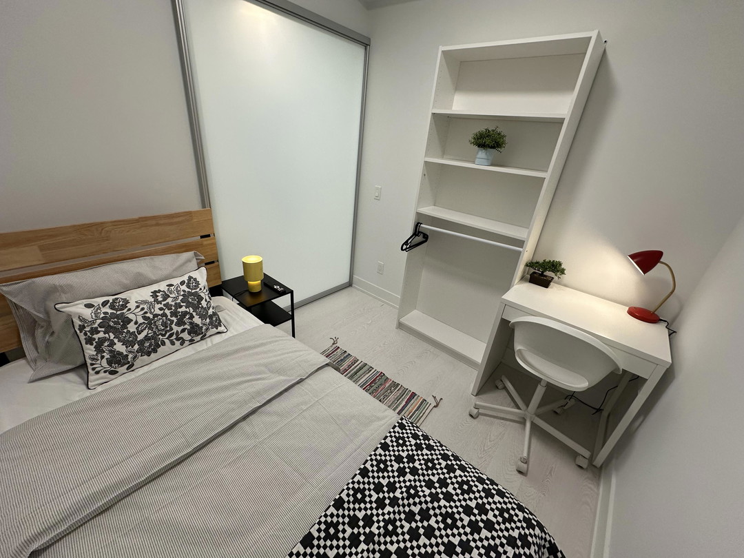 Den Room - Jarvis Street - Toronto